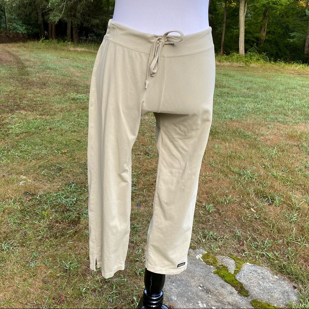 ATHLETA PANTS CAPRI CROPPED SWEATS JERSEY TAN GREEN TIE WAIST ATHLEISURE Size S